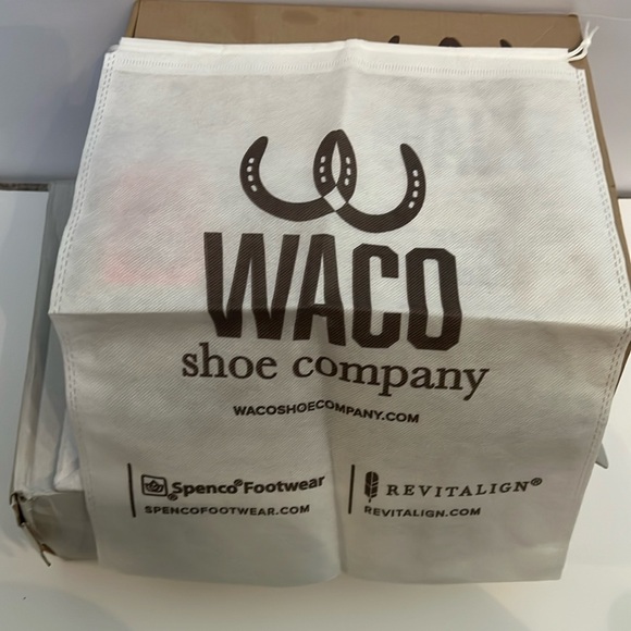 Spenco REVITALIGN Women's Paddock Ankle Bootie Size 5 1/2 Burgundy NEW!! - Picture 4 of 17